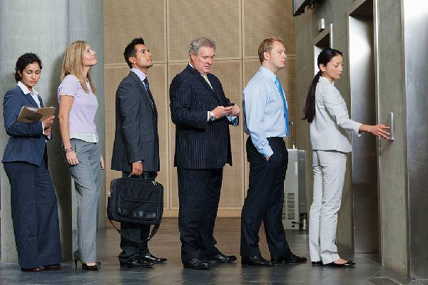 電梯與城市生活